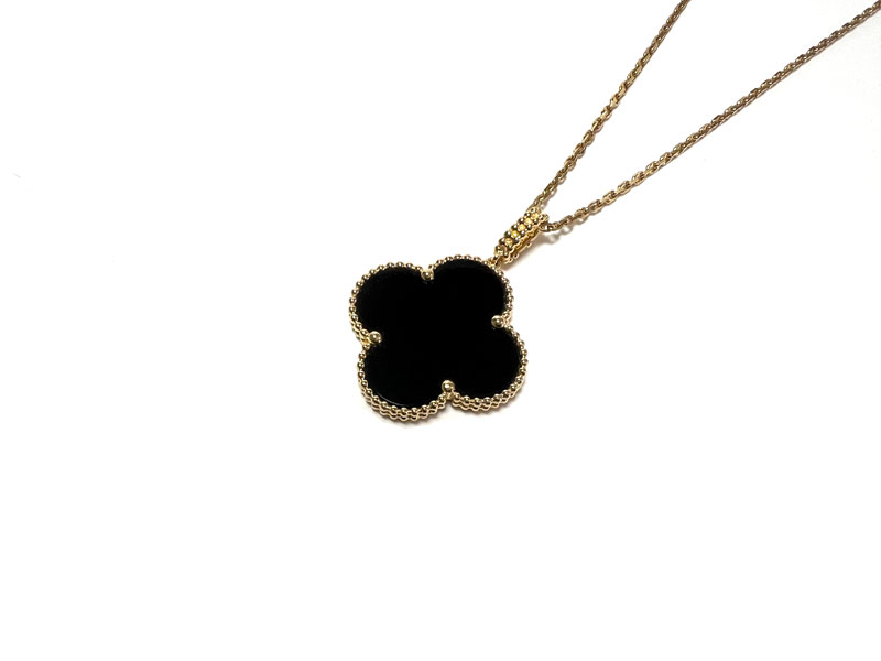 ヴァンクリーフ入荷しました！