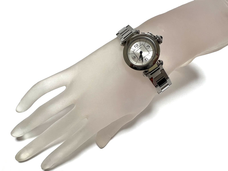 Cartier　ミスパシャ