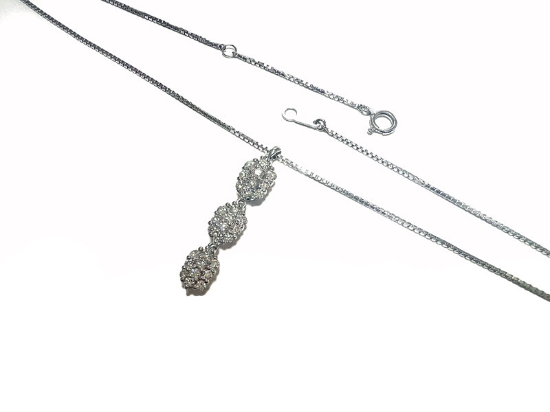 モニッケンダム入荷しました！